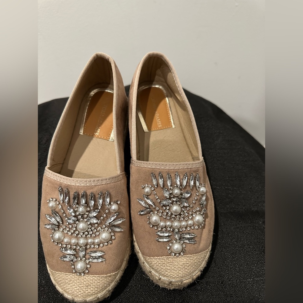 Victoria Adames Flat/Loafers